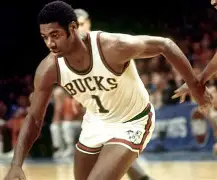 Yabo Bet雄鹿队季后赛出局，主帅宣布引咎辞职，欢迎今天这种表示新闻广告.的简单介绍