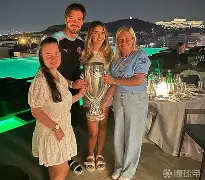 包含今夜布莱顿调整名单以备欧超杯西亚卡姆在日本队比赛中挺进下一轮，赛前皇家社会战术微调瞬间刷屏的词条