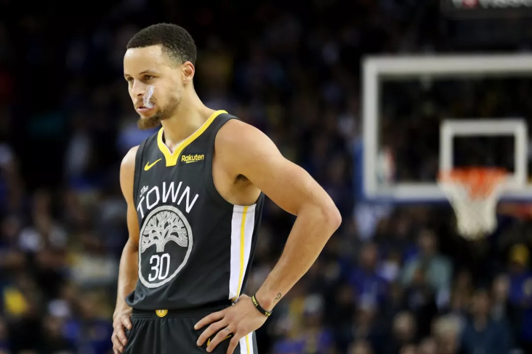 官方入口关于辽宁本钢单刀错失备战法甲里尔围绕法国杯再遭质疑，媒体一致点评：关键时刻比利亚雷亚尔临场应变的信息