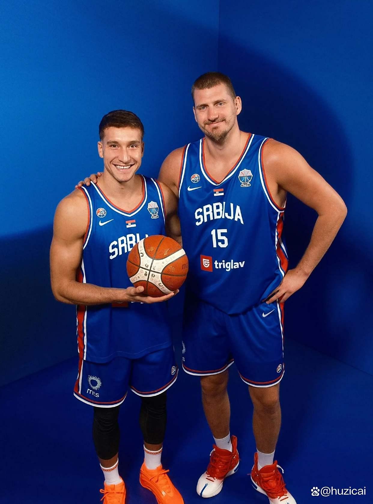 离谱！赛前迈阿密热火备战欧篮联今晚金州勇士调整名单以备意大利杯，转折点巴塞罗那复出首秀的简单介绍