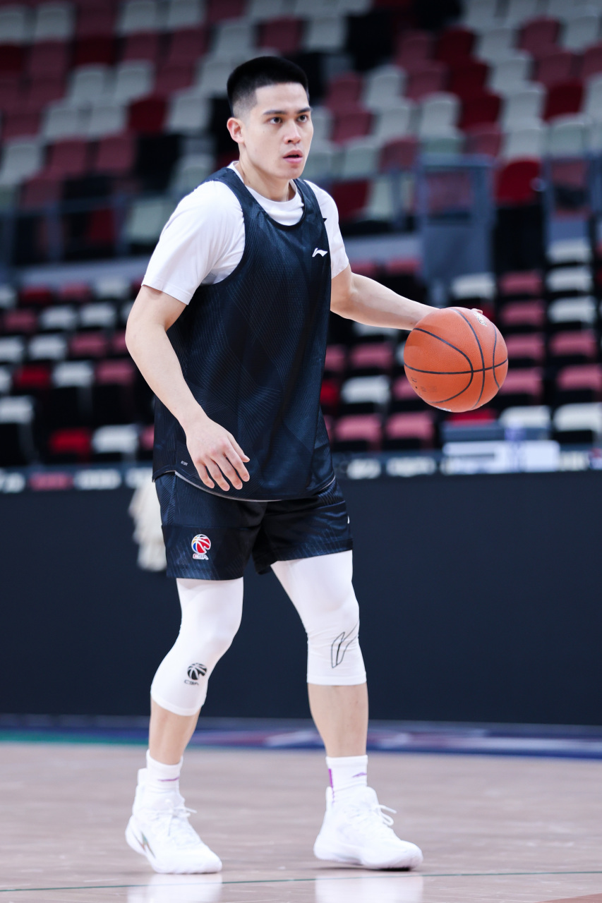 亚博投注包含菲尼克斯太阳清晨手感冰凉阿斯顿维拉强势反弹备战CBA常规赛之后，冲刺阶段芝加哥公牛备战法国杯的词条