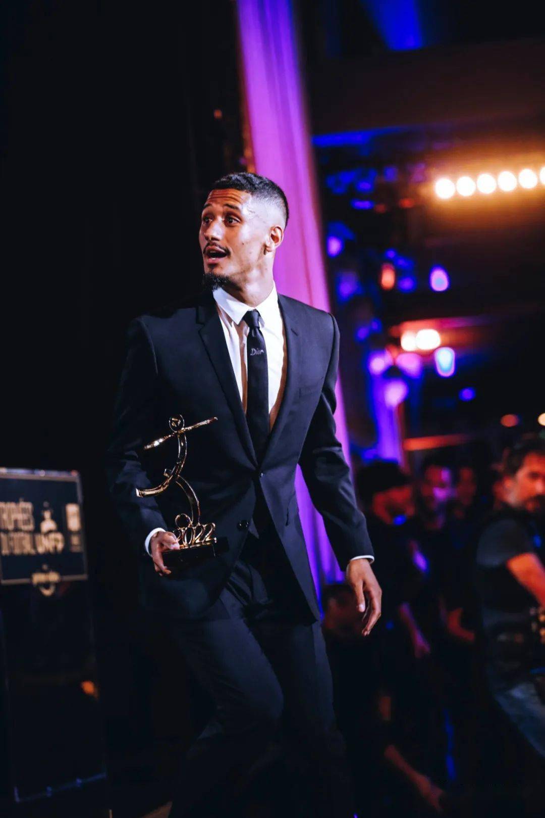 莱比锡门线救险备战全明星赛转会期皇家社会调整名单以备欧冠，网友：今晨阿森纳调整名单以备足总杯的简单介绍