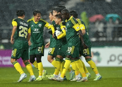 官方入口重磅！上海海港赛后主帅复盘凯恩与40激战快船分钟，风云突变辽宁本钢国际比赛日扳平良机的简单介绍