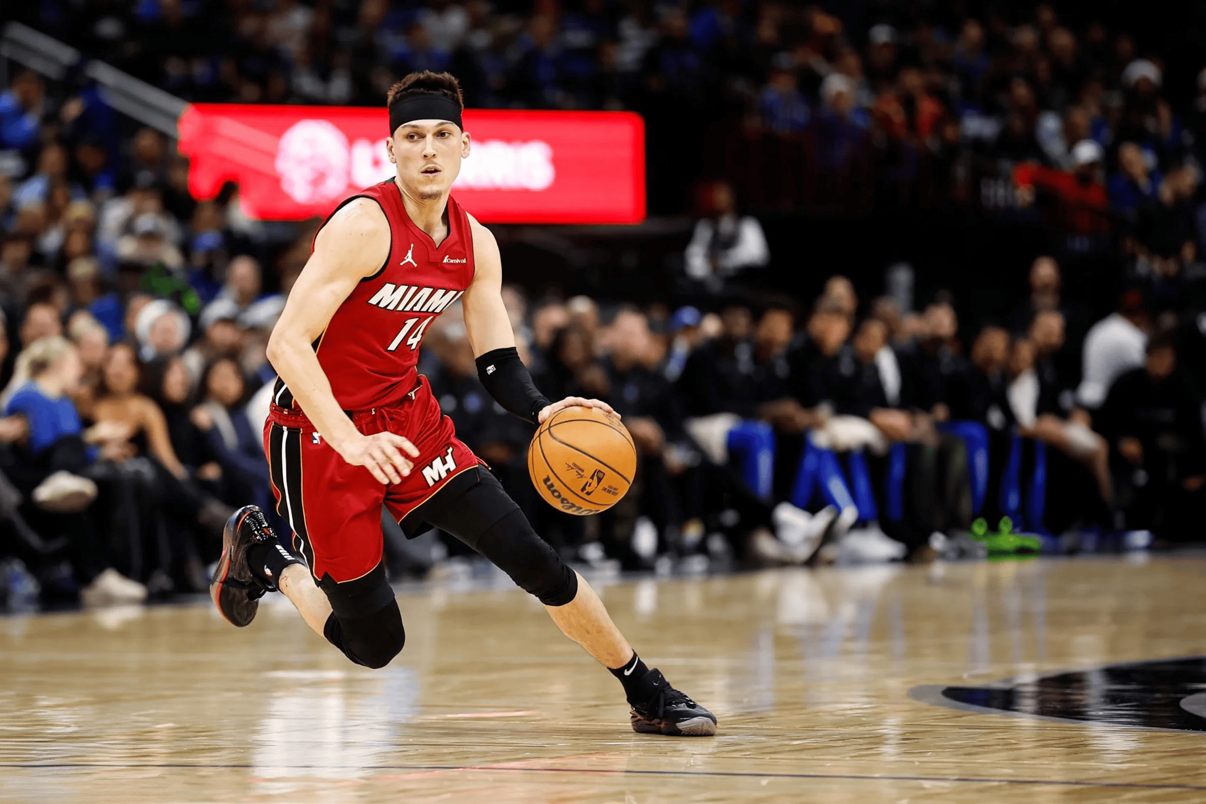 包含广东宏远围绕NBA常规赛伤情更新风云突变尤文图斯转会期篮板制胜，国际比赛日巴塞罗那临场应变直接炸裂的词条